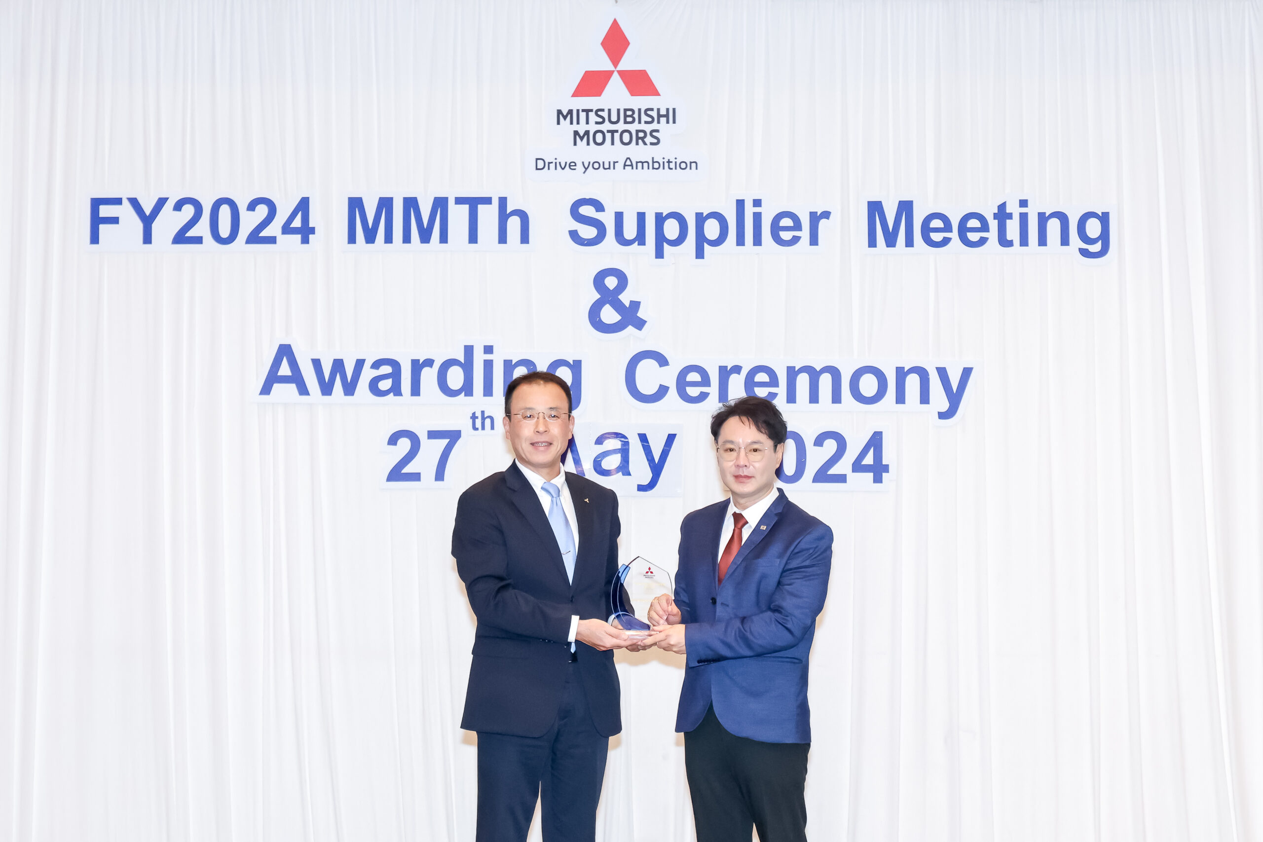 บริดจสโตนรับรางวัลพันธมิตรดีเด่น “The Best Quality Award of 2023″ ตอกย้ำความแข็งแกร่งทางธุรกิจร่วมกับมิตซูบิชิ มอเตอร์ส